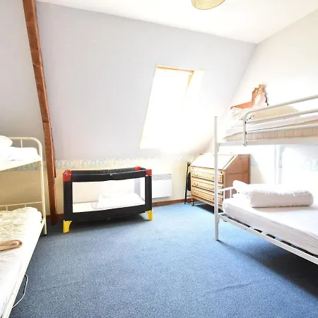 Holiday home Spacious Vacation With Garden *
