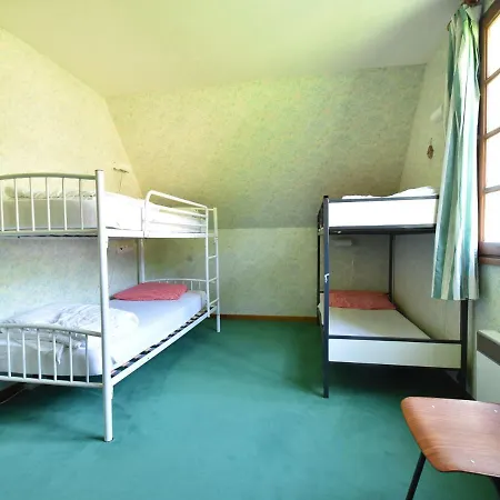 Spacious Vacation With Garden Holiday home