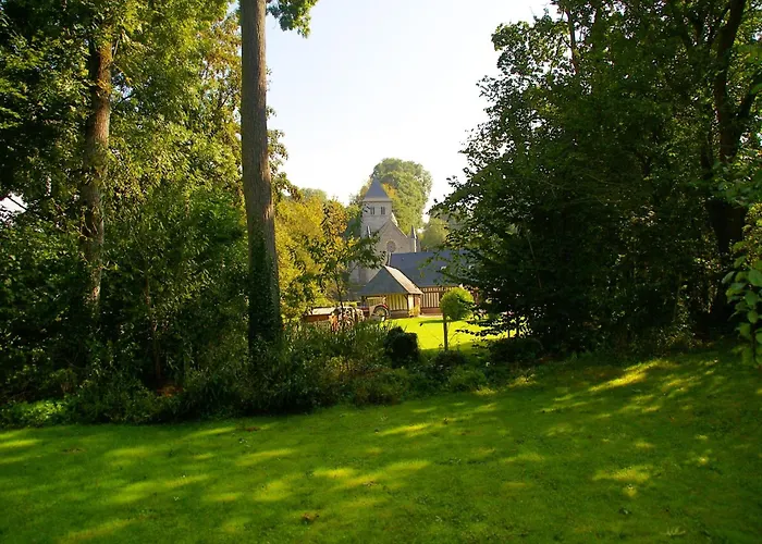 Holiday home In France Near Castle & Hiking Trails